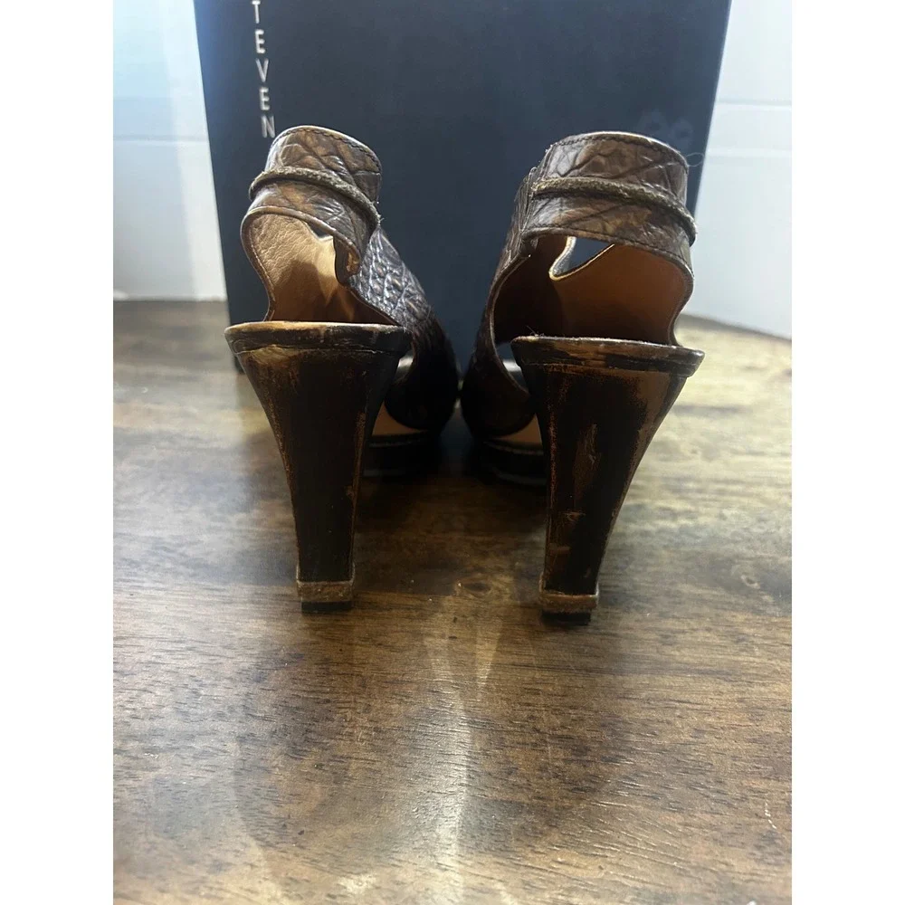 Max Azria Brown Croc Embossed Leather Platform Slingback Peep Toe Heels Size 7.5